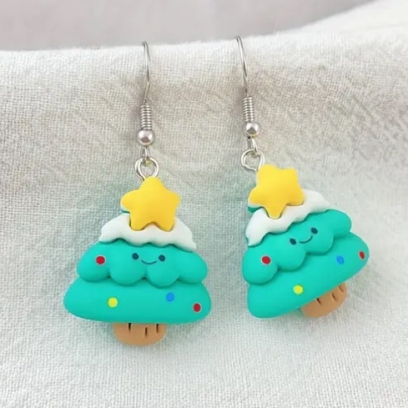 Smiling Christmas Tree with Star Holiday Earrings - Picture 2 of 3